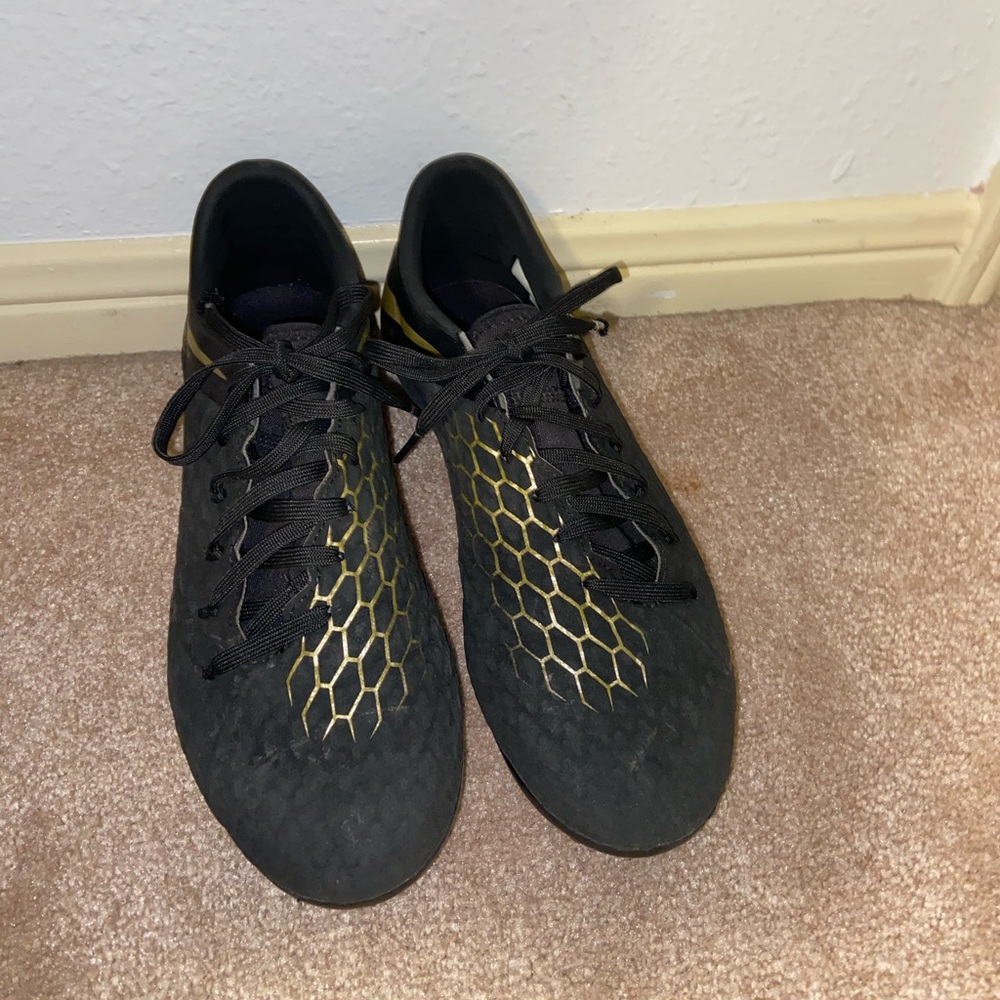 Nike Venom Soccer Cleats